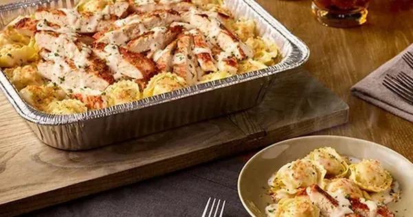 Olive Garden Chicken Tortelloni Alfredo Pan